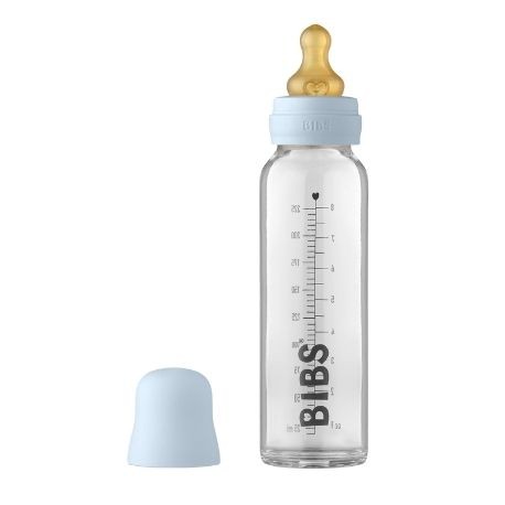 Se BIBS Bottle - Komplet Sutteflaskesæt - Stor - 225 ml. - Baby Blue hos byhappyme.com