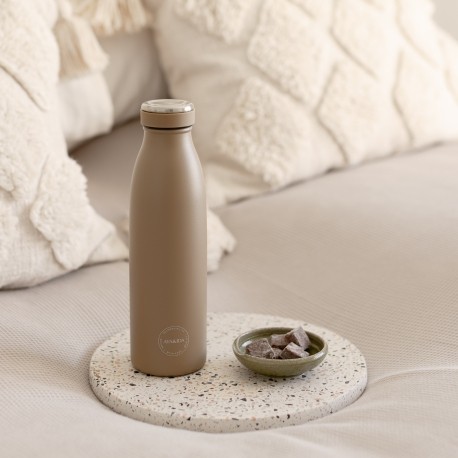 Aya&Ida, Drinking Bottle, Drikkeflaske med låg, 500 ml, Dusty brown