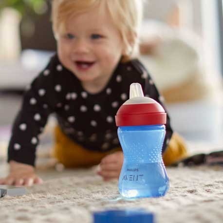 Philips Avent, Tasse à bec avec bec anti-morsure,  Bleu / rouge,  ge 9m +