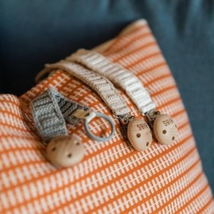 BIBS Pacifier clip - Knitted, Vanilla