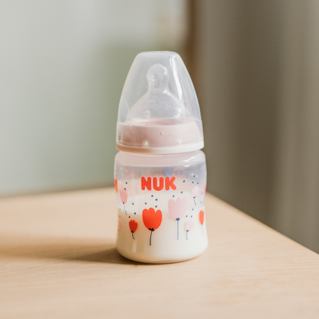 NUK  First Choice, Baby bottle, White, 0-6 months.
